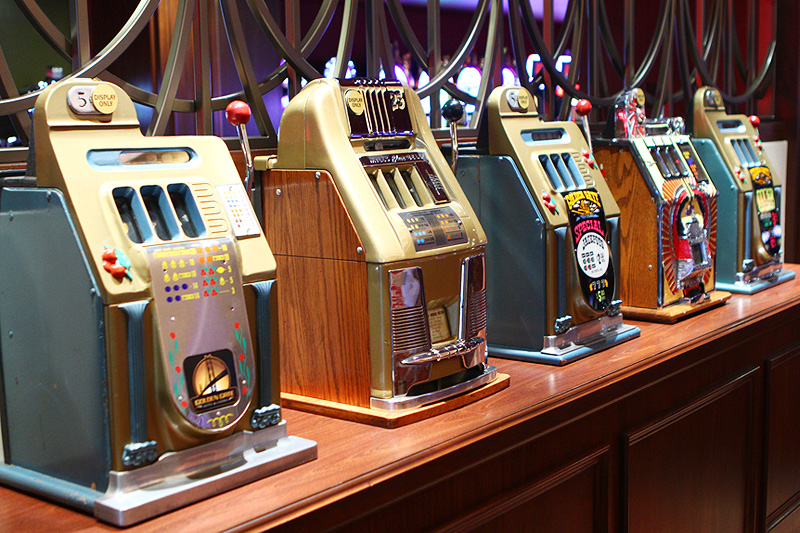 Slot Machines – Exploring the Operational Logic of Algorithms